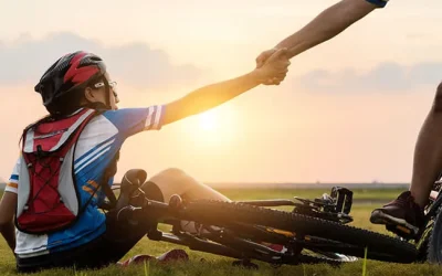 How a Physical Therapist Can Help Cyclists Avoid Injuries